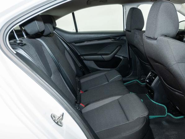 Skoda Octavia IV (A8) с пробегом 2020 года, цена 2 533 000 рублей, 72483 км, лифтбек, Автокод Объявления