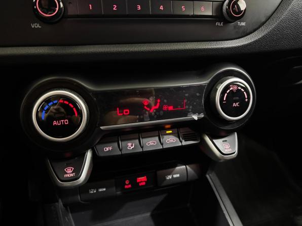 Kia Rio IV с пробегом 2019 года, цена 1 540 000 рублей, 81400 км, седан, Автокод Объявления