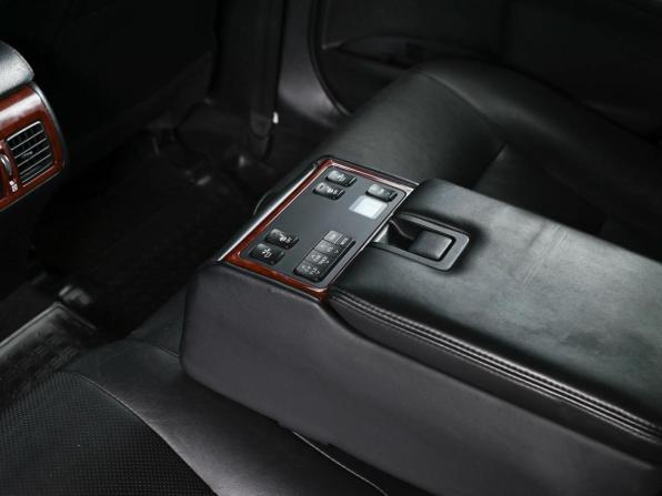 Toyota Camry VII (XV50) с пробегом 2013 года, цена 1 570 000 рублей, 306832 км, седан, Автокод Объявления