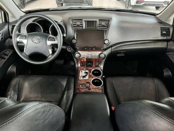 Toyota Highlander II (XU40) Рестайлинг с пробегом 2013 года, цена 2 595 000 рублей, 107022 км, внедорожник, Автокод Объявления