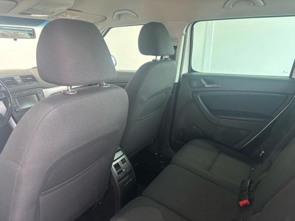 Skoda Yeti I Рестайлинг с пробегом 2015 года, цена 1 149 000 рублей, 226664 км, внедорожник, Автокод Объявления