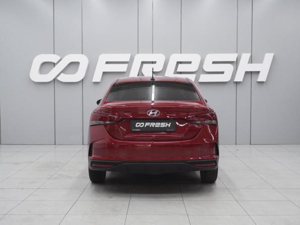 Hyundai Solaris II Рестайлинг с пробегом 2021 года, цена 1 270 000 рублей, 107465 км, седан, Автокод Объявления
