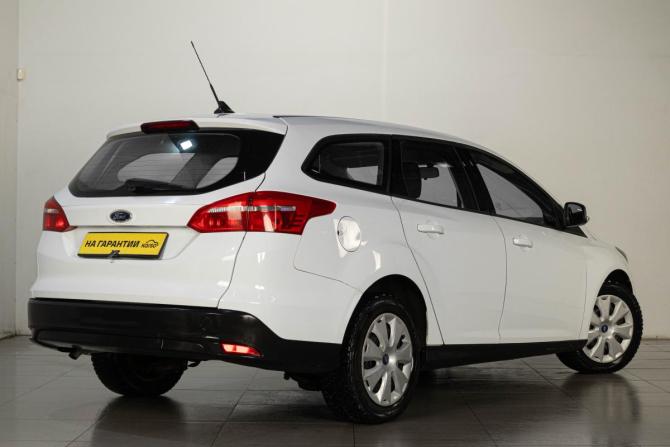 Ford Focus III Рестайлинг с пробегом 2017 года, цена 929 000 рублей, 122058 км, универсал, Автокод Объявления