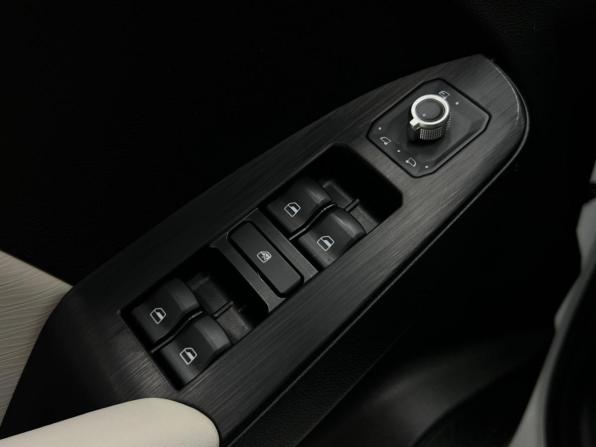 Haval Jolion I Рестайлинг с пробегом 2025 года, цена 2 250 000 рублей, 15577 км, внедорожник, Автокод Объявления