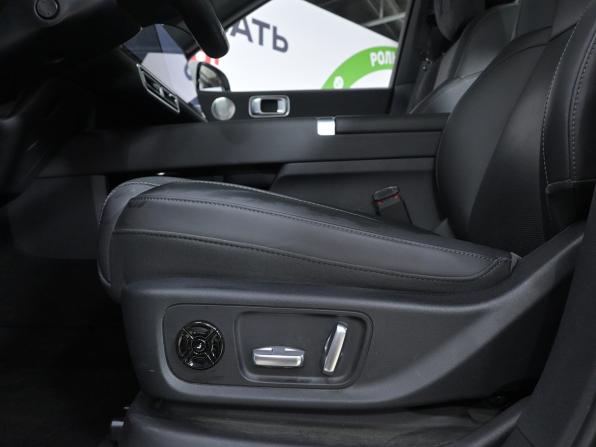 Li Auto (Lixiang) L6 I с пробегом 2024 года, цена 5 840 000 рублей, 32000 км, внедорожник, Автокод Объявления