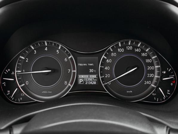 Infiniti QX80 I Рестайлинг с пробегом 2015 года, цена 3 300 000 рублей, 153987 км, внедорожник, Автокод Объявления