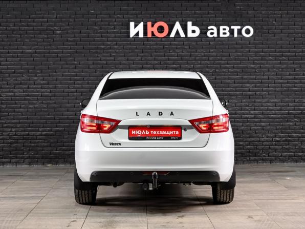 Lada (ВАЗ) Vesta I с пробегом 2017 года, цена 750 000 рублей, 175028 км, седан, Автокод Объявления