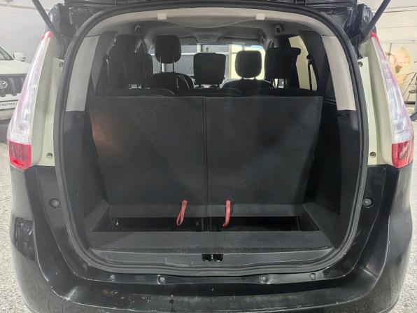 Renault Scenic III с пробегом 2010 года, цена 619 000 рублей, 230885 км, компактвэн, Автокод Объявления