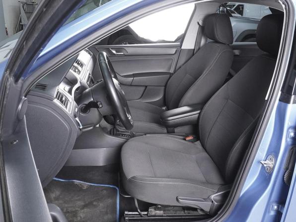 Skoda Rapid I с пробегом 2014 года, цена 1 059 000 рублей, 143486 км, лифтбек, Автокод Объявления