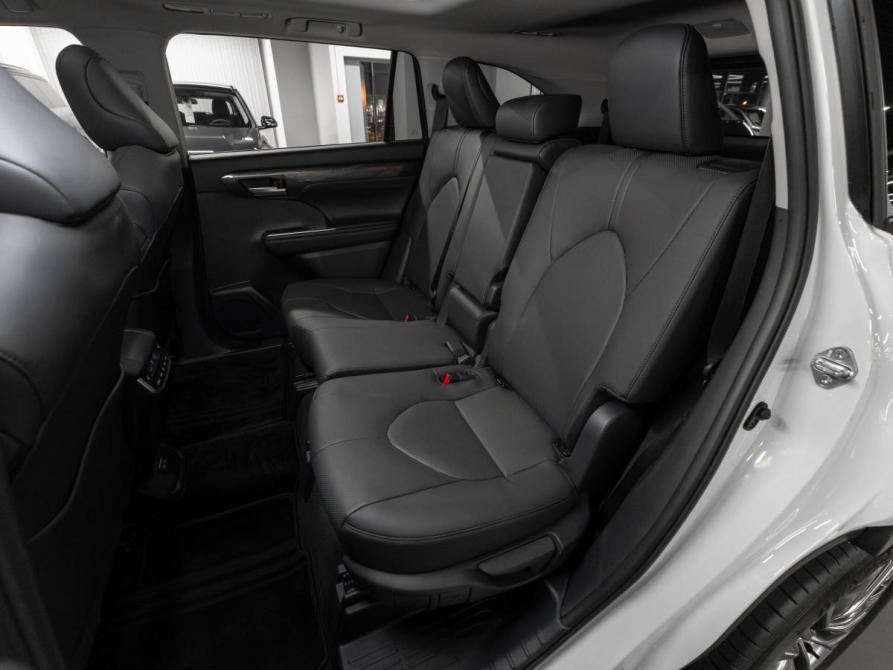 Toyota Highlander IV (XU70) Москва  - изображение 17