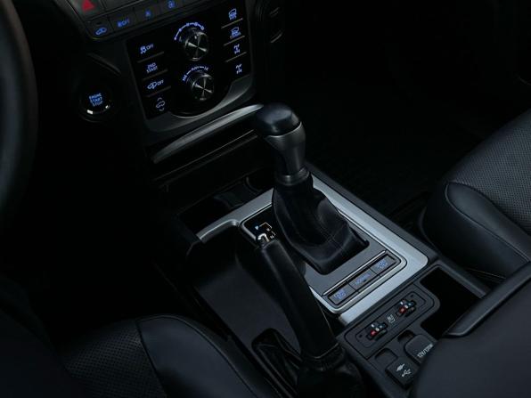 Toyota Land Cruiser Prado 150 Series Рестайлинг 2 с пробегом 2018 года, цена 4 750 000 рублей, 89426 км, внедорожник, Автокод Объявления