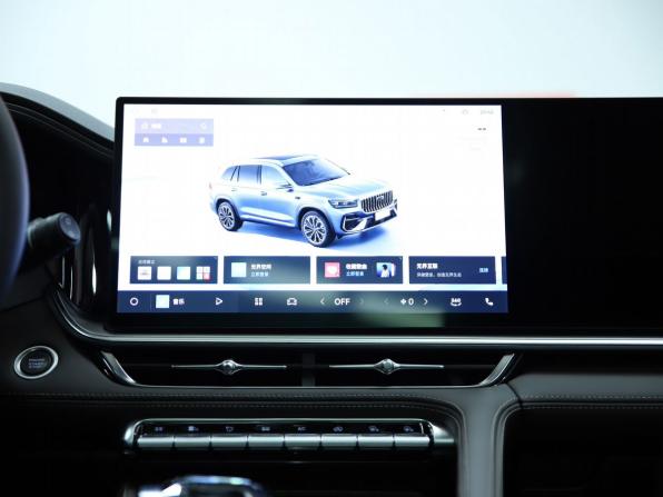 Geely Xingyue L I Рестайлинг 2 с пробегом 2025 года, цена 4 150 000 рублей, 5 км, внедорожник, Автокод Объявления
