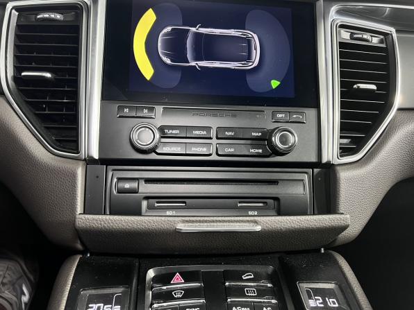 Porsche Macan I с пробегом 2016 года, цена 3 250 000 рублей, 66688 км, внедорожник, Автокод Объявления