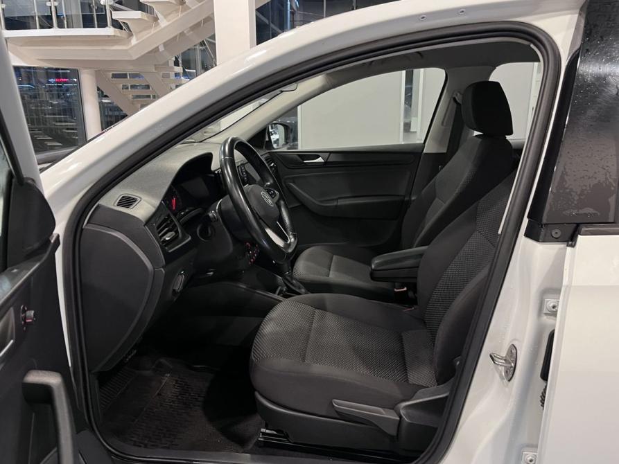Volkswagen Polo VI Чебоксары  - изображение 16