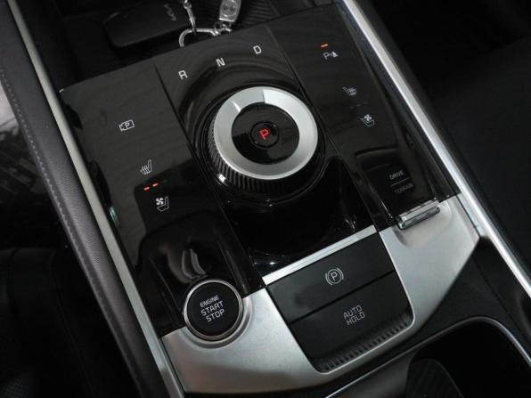 Kia Sportage V с пробегом 2025 года, цена 3 499 000 рублей, 11092 км, внедорожник, Автокод Объявления