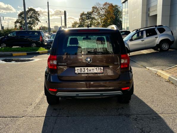 Skoda Yeti I Рестайлинг с пробегом 2015 года, цена 980 000 рублей, 160000 км, внедорожник, Автокод Объявления