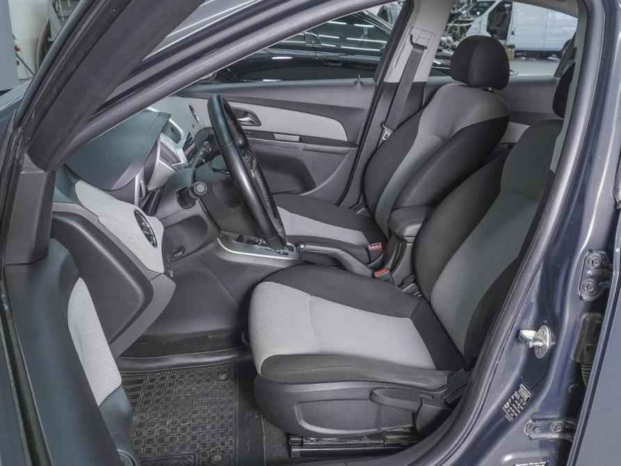 Chevrolet Cruze I Рестайлинг Ростов-на-Дону  - изображение 10