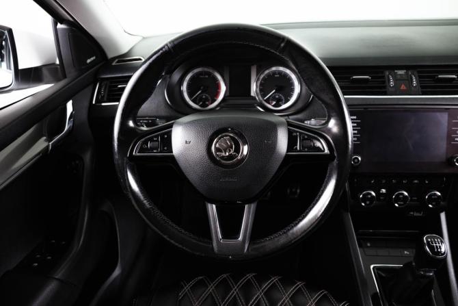 Skoda Octavia III (A7) с пробегом 2018 года, цена 1 989 000 рублей, 134912 км, лифтбек, Автокод Объявления