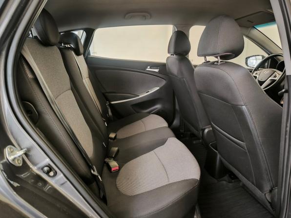 Hyundai Solaris I с пробегом 2012 года, цена 720 000 рублей, 105409 км, хэтчбек, Автокод Объявления