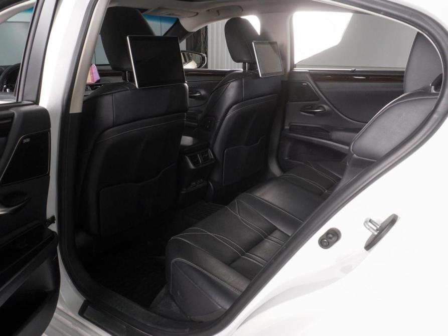 Lexus ES VII Минеральные Воды  - изображение 11