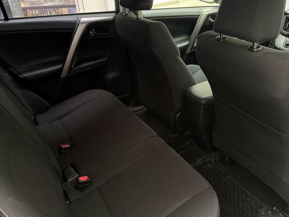Toyota RAV4 IV (XA40) Рестайлинг с пробегом 2017 года, цена 2 490 000 рублей, 61900 км, внедорожник, Автокод Объявления