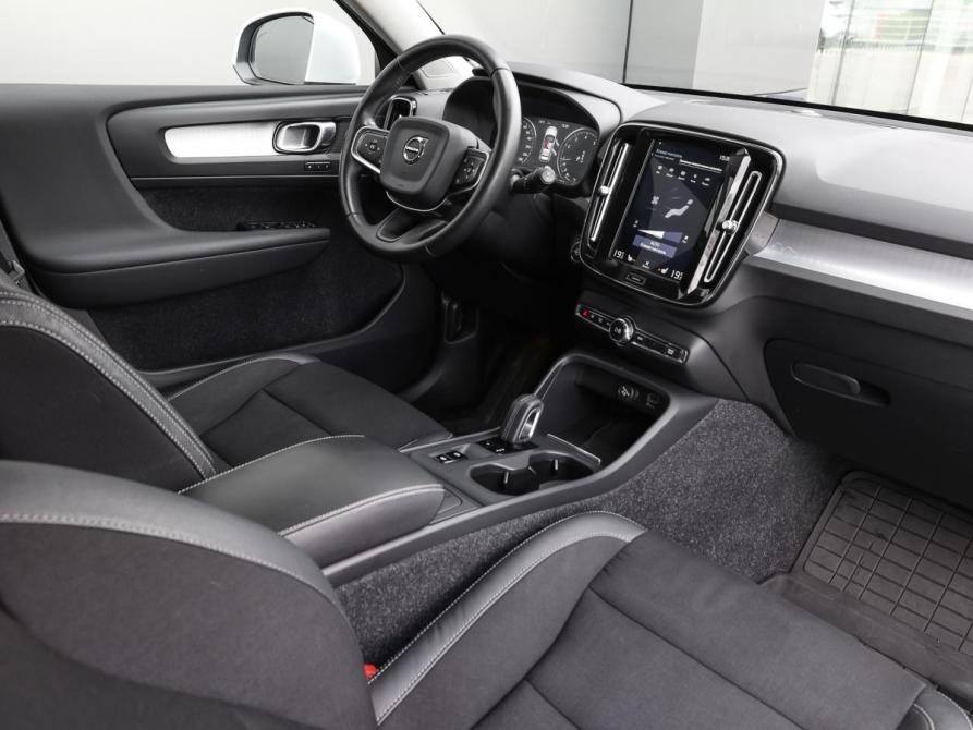 Volvo XC40 I Москва  - изображение 9