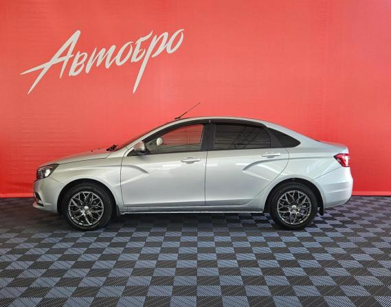 Lada (ВАЗ) Vesta I с пробегом 2021 года, цена 1 050 000 рублей, 56652 км, седан, Автокод Объявления