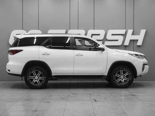 Toyota Fortuner II с пробегом 2018 года, цена 2 900 000 рублей, 139989 км, внедорожник, Автокод Объявления