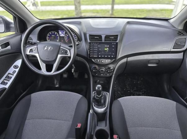 Hyundai Solaris I с пробегом 2011 года, цена 760 000 рублей, 288354 км, седан, Автокод Объявления