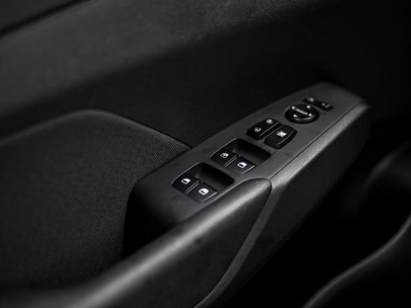 Hyundai Solaris II с пробегом 2019 года, цена 1 015 000 рублей, 144680 км, седан, Автокод Объявления