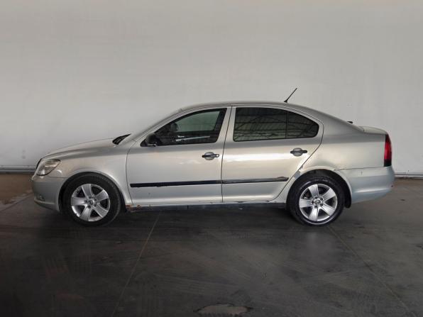 Skoda Octavia II (A5) Рестайлинг с пробегом 2012 года, цена 695 000 рублей, 317875 км, лифтбек, Автокод Объявления