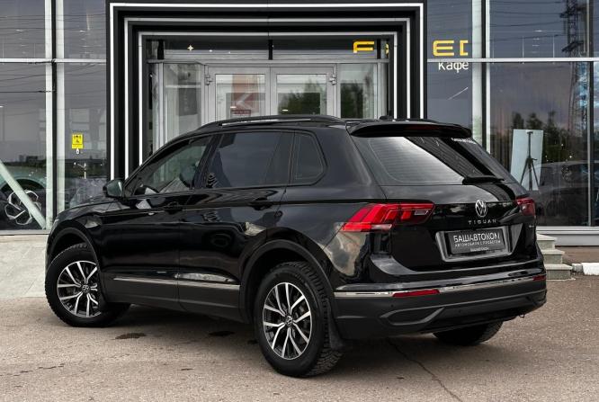 Volkswagen Tiguan II Рестайлинг с пробегом 2021 года, цена 3 120 000 рублей, 99525 км, внедорожник, Автокод Объявления