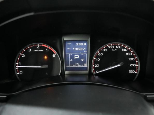 Isuzu D-Max II с пробегом 2016 года, цена 2 280 000 рублей, 107000 км, пикап, Автокод Объявления