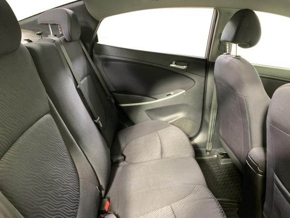 Hyundai Solaris I с пробегом 2012 года, цена 685 000 рублей, 260000 км, хэтчбек, Автокод Объявления