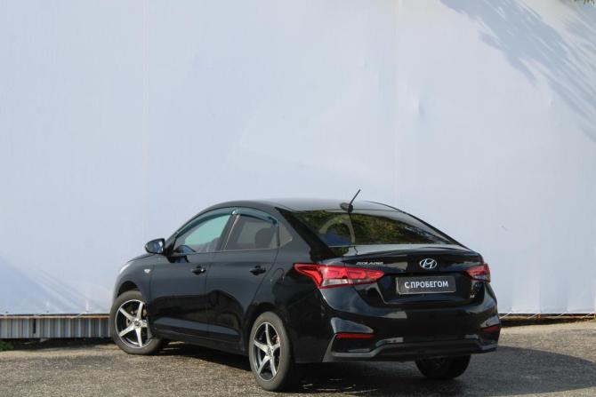 Hyundai Solaris II с пробегом 2019 года, цена 1 240 000 рублей, 131000 км, седан, Автокод Объявления