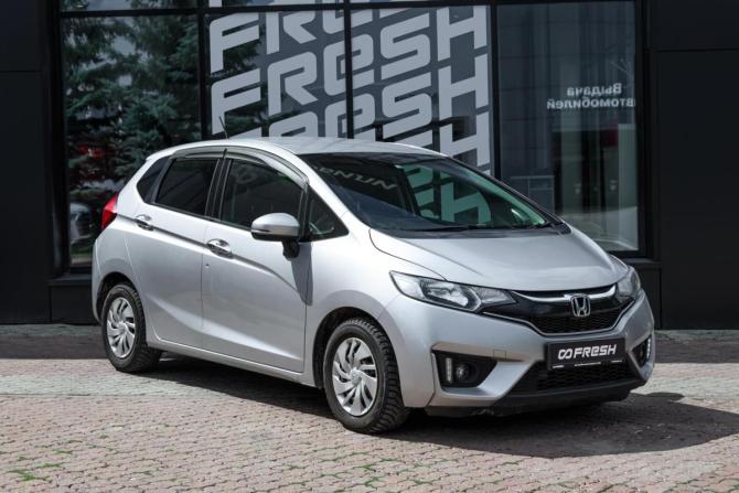 Honda Fit III с пробегом 2016 года, цена 1 050 000 рублей, 179589 км, хэтчбек, Автокод Объявления