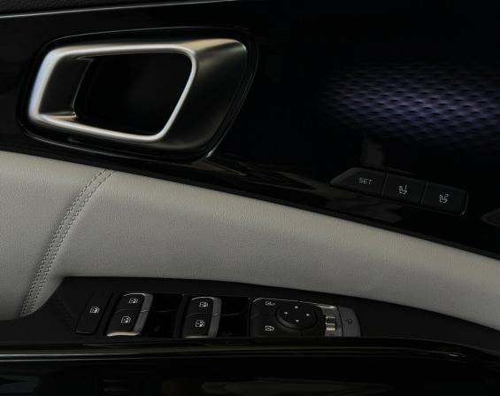 Kia Carnival IV с пробегом 2021 года, цена 5 148 000 рублей, 18565 км, минивэн, Автокод Объявления
