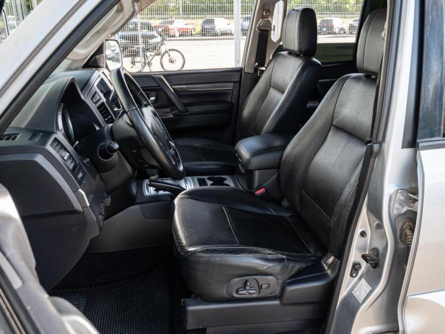 Mitsubishi Pajero IV Рестайлинг 1 Краснодар  - изображение 10