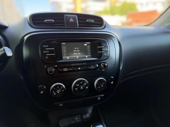 Kia Soul II с пробегом 2016 года, цена 1 379 000 рублей, 157600 км, хэтчбек, Автокод Объявления
