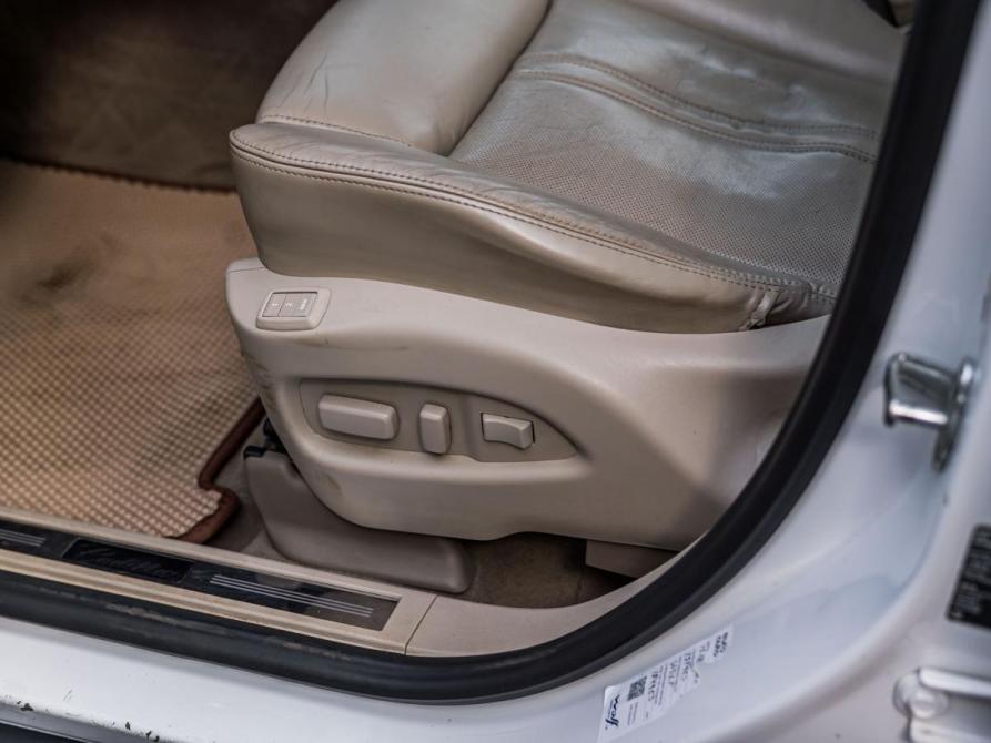 Cadillac SRX II Рестайлинг Санкт-Петербург  - изображение 12
