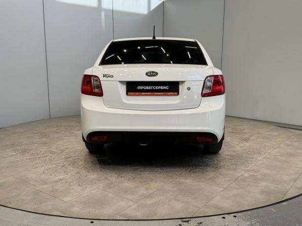 Kia Rio II Рестайлинг с пробегом 2011 года, цена 599 000 рублей, 218730 км, седан, Автокод Объявления