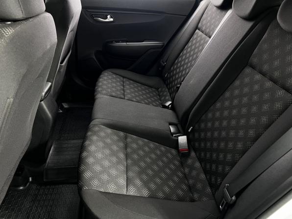 Kia Rio IV с пробегом 2018 года, цена 1 510 000 рублей, 87000 км, хэтчбек, Автокод Объявления