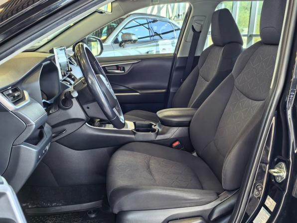 Toyota RAV4 V (XA50) с пробегом 2021 года, цена 3 429 000 рублей, 84846 км, внедорожник, Автокод Объявления