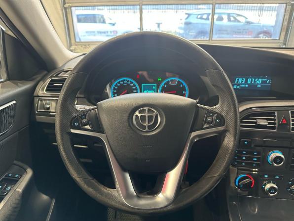 Brilliance V5 I с пробегом 2014 года, цена 674 000 рублей, 58657 км, внедорожник, Автокод Объявления