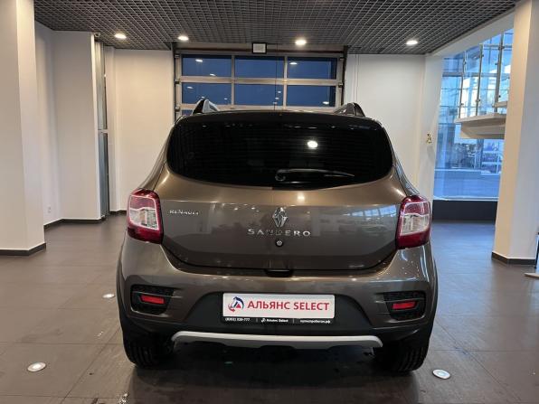 Renault Sandero II Рестайлинг с пробегом 2019 года, цена 1 280 000 рублей, 88425 км, хэтчбек, Автокод Объявления