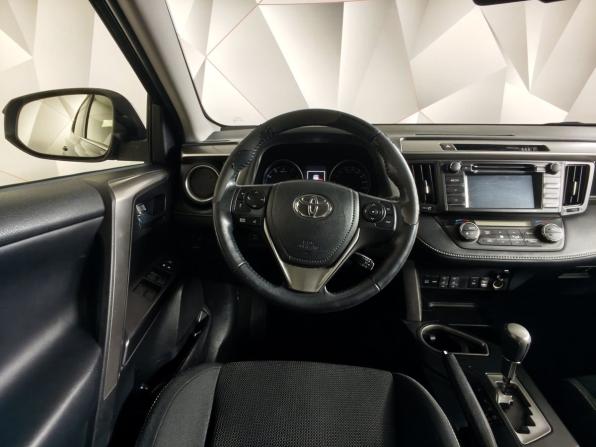 Toyota RAV4 IV (XA40) Рестайлинг с пробегом 2015 года, цена 1 995 000 рублей, 131229 км, внедорожник, Автокод Объявления
