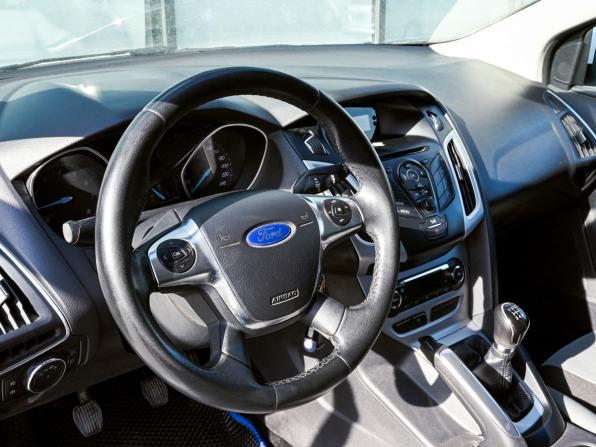Ford Focus III с пробегом 2012 года, цена 815 000 рублей, 213460 км, хэтчбек, Автокод Объявления