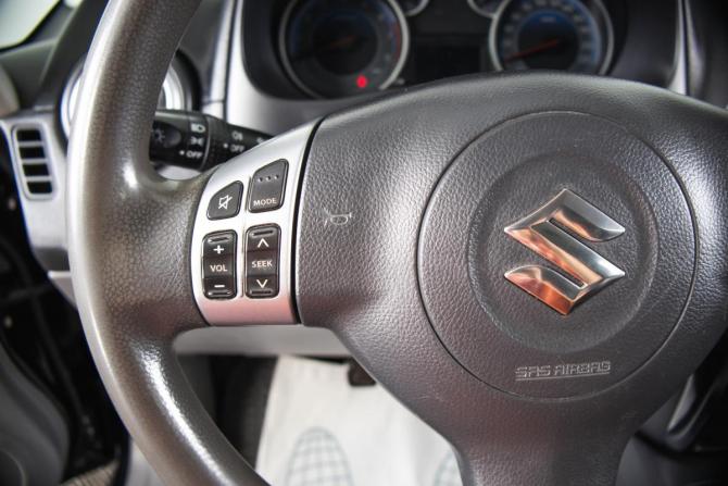 Suzuki SX4 I (Classic) Рестайлинг с пробегом 2014 года, цена 999 000 рублей, 247780 км, хэтчбек, Автокод Объявления