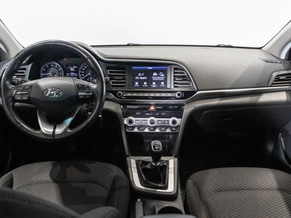 Hyundai Elantra VI (AD) Рестайлинг с пробегом 2019 года, цена 1 650 000 рублей, 144050 км, седан, Автокод Объявления