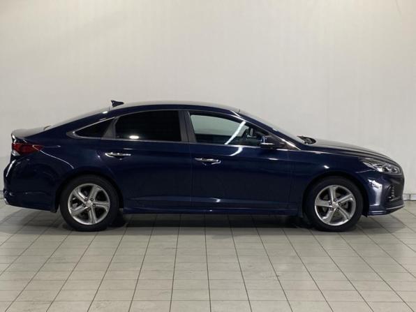 Hyundai Sonata VII (LF) Рестайлинг с пробегом 2017 года, цена 1 755 000 рублей, 94487 км, седан, Автокод Объявления